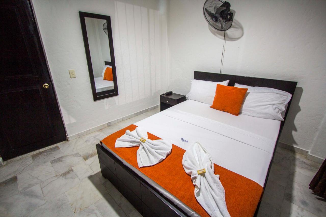 Blue Star Hotel Melgar Zewnętrze zdjęcie