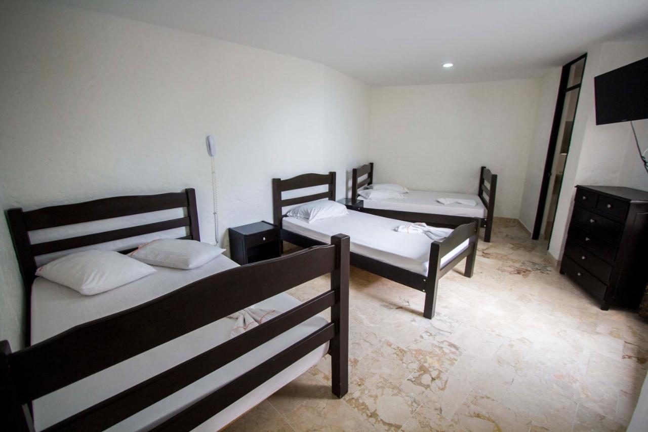 Blue Star Hotel Melgar Zewnętrze zdjęcie