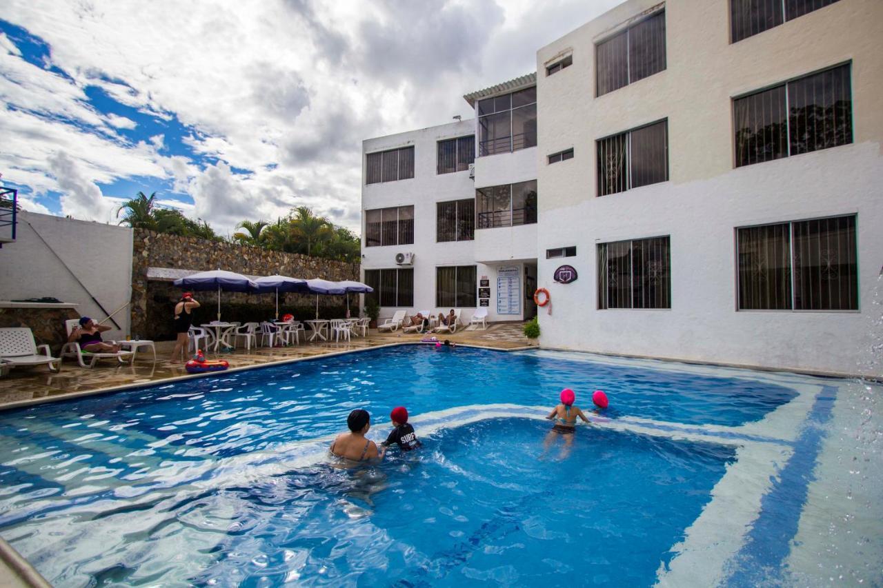 Blue Star Hotel Melgar Zewnętrze zdjęcie